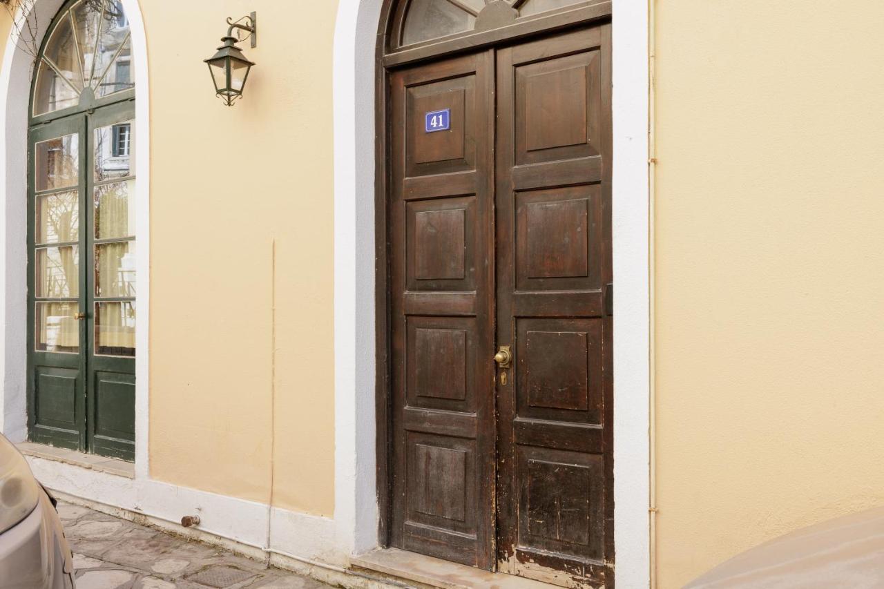 Old Courthouse Apartment コルフ島 エクステリア 写真
